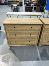 Load image into Gallery viewer, WAMPAT Dressers Set of 2 for Bedroom with 6 Drawers, Oak Kids Dressers with Wide Chest of Drawers, Mid Century Modern Wooden Closet Storage Organizer, Large Wood Dressers for Living Room, Nursery, Hallway