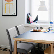 Cargar imagen en el visor de la galería, Dining Chair PU Leather Living Room Chairs Modern Kitchen Armless Side Chair with Solid Wood Legs Set of 4(Grey)