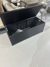 Cargar imagen en el visor de la galería, Patio Storage Bench Rattan Wicker Deck Box with Acacia Wood Seat, Gas Strut, Zipper Liner, Handles, Outdoor Storage Container for Patio Furniture Cushions Pillows
