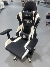 Cargar imagen en el visor de la galería, Gaming Chair With Vibration Massage ,Footrest and Lumbar Support, Adjustable Arms, Height Adjustable，High Back Reclining Computer Chair 360-Swivel(Black&amp;White)
